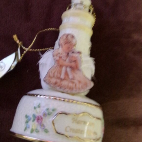 Vintage Heirloom Porcelain Bradford Edition Lighthouse Ornaments - Picture 7 of 15